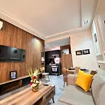 Luxueux Studio A Cote De Mcdo & Zara Maarif